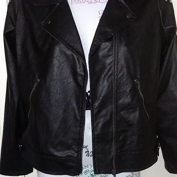 Disney Dsigned jacket - Picture 4 of 5